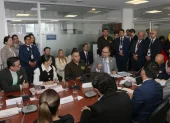 El mininstro del Interior John Reimberg acudió el 23 de junio de 2026 a la Comisión de Seguridad de la Asamblea.