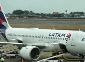 Un avión de la compañía aérea LATAM, que opera en Ecuador.