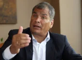 El expresidente Rafael Correa ha sido relacionado con diversos casos de corrupción.