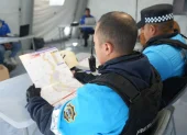 Instituciones municipales y organismos de emergencia coordinan acciones durante el simulacro nacional por riesgo volcánico en Quito.