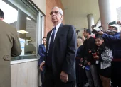 Enrique Herrería, secretario General Jurídico de la Presidencia, entregó al CNE más de 22 cajas y 14.532 folios como parte de la respuesta al pedido de revocatoria de mandato contra Daniel Noboa.