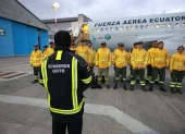 Ecuador envió hoy 46 rescatistas a Venezuela para apoyar la emergencia humanitaria.