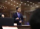 Esteban Torres asume la Presidencia de la Asamblea Nacional de forma temporal durante la licencia de maternidad de Mishel Mancheno.