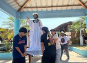 La imagen de San Pedro partió desde el balneario de Ayangue hasta la comuna que lleva el mismo nombre del santo