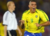 El brasileño Ronaldo se bañó de gloria en el Mundial 2002. Lo hizo con un icónico peinado.