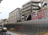 Tras el incendio de febrero del 2026, el edificio del Multicomercio se volvió centro de inseguridad en el extremo sur de la Bahía.