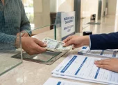 El informe muestra que Ecuador registra una mayor presencia de cuentas de ahorro activas que de crédito formal.