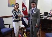 Costa Rica y Ecuador refuerzan lazos de cooperación en encuentro diplomático.