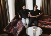 Juan Camilo junto a su socio Juan Xavier Estrada
