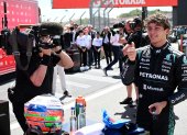 Kimi Antonelli  de Mercedes reacciona tras adjudicarse el sprint como preámbulo del Gran Premio de Gran Bretaña.