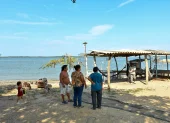 Los moradores de Punta Diamante tienen muchas carencias.