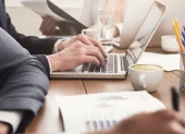 El país necesita establecer reglas permanentes para crear, evaluar y cerrar empresas públicas