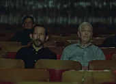 Alejandro Fajardo (izquierda) e Ignacio Donoso protagonizan la película ecuatoriana "Nosotros, mi papá y el perro", que se proyectará en el Festival de Cine de Guayaquil.
