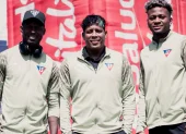 Leonel Quiñónez, Richard Mina y Michael Estrada, jugadores de Liga de Quito.