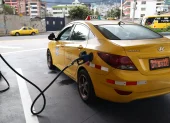 En Ecuador, el precio de las gasolina se actualiza el 12 de cada mes.