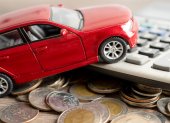 El ahorro puede separarse dentro del presupuesto para cubrir mantenimiento, estacionamiento, peajes u otros gastos relacionados con el vehículo.