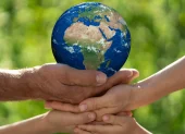 El Índice del Planeta Feliz mide el bienestar de los países a partir de factores como felicidad, esperanza de vida y sostenibilidad.