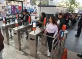 Usuarios reportan aglomeración en La Marín por demoras al validar los códigos QR.