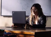 Los aspirantes a Educa Empleo deberán revisar que sus datos y documentos estén actualizados antes de postular a las vacantes docentes del régimen Costa y Galápagos.