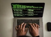 El Plan Nacional de Seguridad Integral 2025-2029 identifica a la filtración de datos como la principal incidencia cibernética registrada en el análisis de 2025.