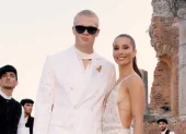 Erling Haaland e Isabel Haugseng Johansen asistieron al exclusivo desfile de Dolce & Gabbana celebrado en Sicilia.