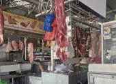 Carne para estofado, molida, fileteada y hueso carnudo integran la oferta de los mercados de Guayaquil.