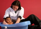 Lionel Messi con un Lamine Yamal de bebé.