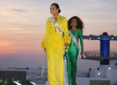 Las hermosas candidatas a Miss Universo Ecuador en la pasarela del malecón de Ballenita