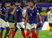 Kylian Mbappé (10) lamenta la derrota de Francia ante España, que pone a los galos en la disputa del tercer lugar ante Inglaterra.