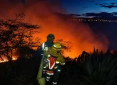 Más de 20 efectivos combatieron las llamas en el sector Otón de Vélez en Yaruqui.
