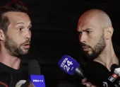 Tristan y Andrew Tate, en declaraciones a la presna.