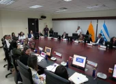 Sesión del COE Nacional en la sede del ECU911 Samborondón, en Guayas, la tarde de este lunes 20 de abril.