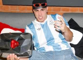 Alejo Igoa se convierte en el primer creador latino en obtener el Botón Diamante Rojo de YouTube