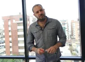 Juan Esteban Guarderas es el precandidato a la Alcaldía de Quito por la Izquierda Democrática (ID).