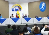 El CNE recientemente sufrió una modificación con la renuncia de Diana Atamaint y la próxima integración del vocal José Merino.
