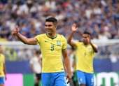 Casemiro compartirá equipo con Lionel Messi en Inter Miami.