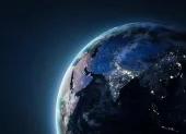 La Tierra mantiene una rotación constante, aunque los científicos han detectado pequeñas variaciones en la velocidad de giro del planeta.