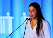 Tatiana Coronel, alcaldesa subrogante de Guayaquil, durante la sesión solemne por los 491 años de Fundación.
