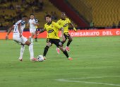 Barcelona SC recibió a Liga de Quito en el estadio Monumental.