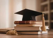 Se busca proteger a miles de docentes y estudiantes