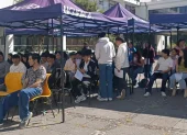 Estudiantes aspiran a uno de los cupos a la Universidad de Cuenca.