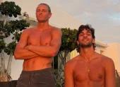 Marcos Llorente (i) y Ferran Torres (d) durante sus vacaciones en Ibiza, donde las imágenes de ambos generaron un intenso debate en redes sociales.