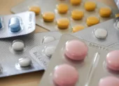 Referencial. Operativo en Guayaquil decomisó 500 medicinas públicas; investigan quién las desvió.
