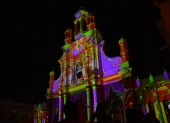 El Festival de Mapping Quito Luz de América fue aplazado y ya no se realizará en agosto; Quito Turismo anunciará próximamente una nueva fecha.