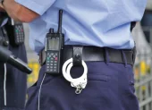 La Policía rastrea a un estudiante de la Universidad Central tras denuncias de amenazas contra una profesora.