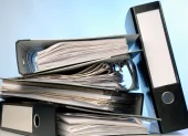 Los trámites administrativos pueden convertirse en procesos largos cuando no existen responsables claros.