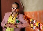 William Jaramillo abre su corazón: habla de su familia, su orientación sexual y la enfermedad que amenaza su visión.