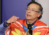 El presidente de Colombia, Gustavo Petro, habla durante una rueda de prensa el 3 de agosto de 2026, en Bogotá (Colombia).