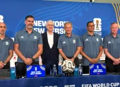 Arsène Wenger participa en una rueda de prensa de la FIFA durante el Mundial 2026 en Estados Unidos.