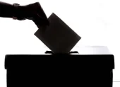 La seguridad debe prevalecer frente a los intereses de la partidocracia.
